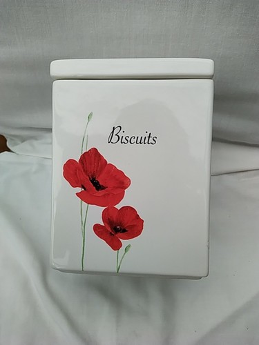 Dunelm poppy design biscuit - poppy,